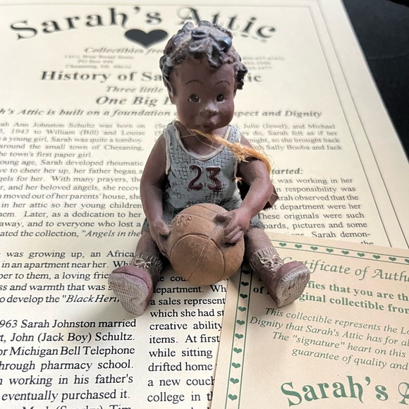 Sarah’s Attic Tillie basketball #32 🏀boy. #3774 - Picture 1 of 6